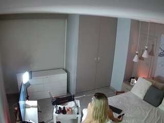 voyeurcam-casa-s... Live Webcam on CamSoda