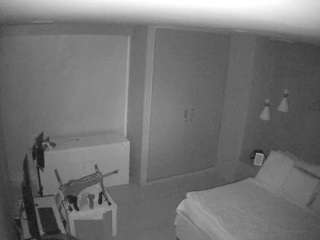 voyeurcam-casa-salsa-bedroom-12