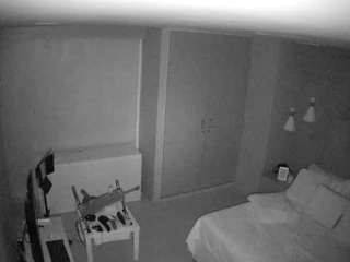 voyeurcam-casa-salsa-bedroom-12