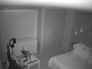 voyeurcam-casa-salsa-bedroom-12
