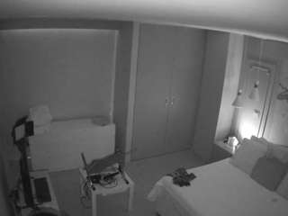 voyeurcam-casa-salsa-bedroom-12