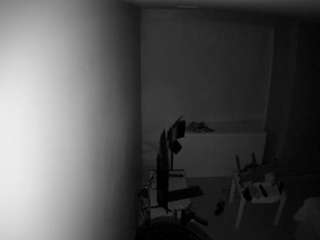 voyeurcam-casa-salsa-bedroom-12