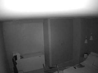 voyeurcam-casa-salsa-bedroom-12