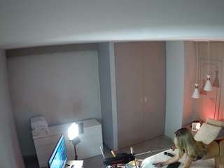 voyeurcam-casa-s... Live Webcam on CamSoda