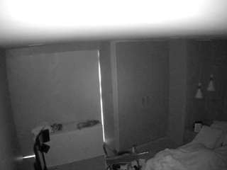 voyeurcam-casa-salsa-bedroom-12