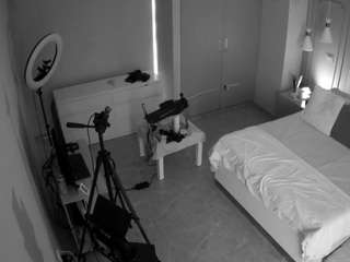 voyeurcam-casa-salsa-bedroom-12