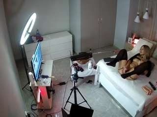 voyeurcam-casa-salsa-bedroom-12