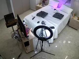 voyeurcam-casa-salsa-bedroom-12's Live Sex Cam Show