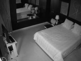 voyeurcam-casa-salsa-bedroom-13