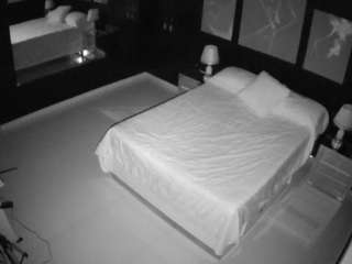 voyeurcam-casa-salsa-bedroom-13