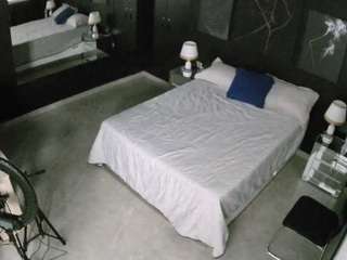 voyeurcam-casa-salsa-bedroom-13