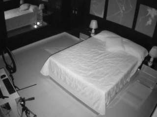 voyeurcam-casa-salsa-bedroom-13