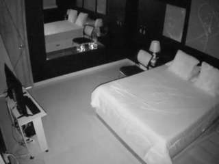 voyeurcam-casa-salsa-bedroom-13