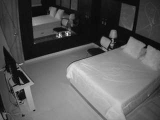 voyeurcam-casa-salsa-bedroom-13