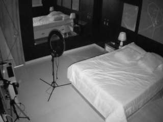 voyeurcam-casa-salsa-bedroom-13 camsoda Hotdogsstudio 