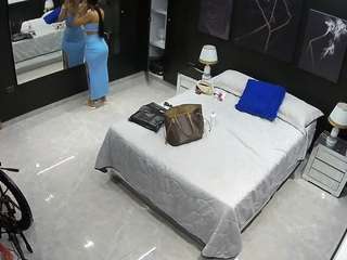 voyeurcam-casa-salsa-bedroom-13