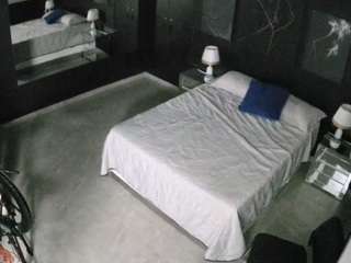 voyeurcam-casa-salsa-bedroom-13