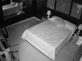 voyeurcam-casa-salsa-bedroom-13