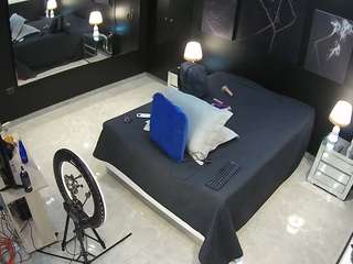 voyeurcam-casa-salsa-bedroom-13