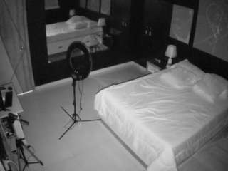 Amas De Casa Desesperadas camsoda voyeurcam-casa-salsa-bedroom-13