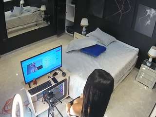 Marissaemeraldd camsoda voyeurcam-casa-salsa-bedroom-13