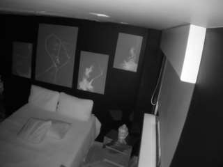 voyeurcam-casa-salsa-bedroom-13