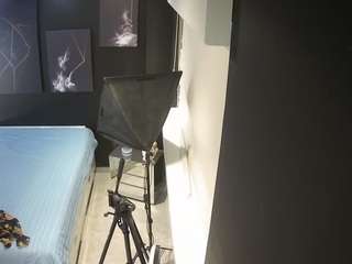 voyeurcam-casa-s... Live Webcam on CamSoda