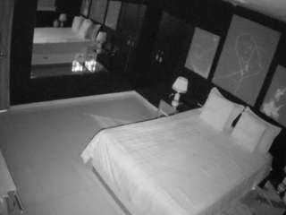voyeurcam-casa-s... Live Webcam on CamSoda