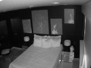 voyeurcam-casa-salsa-bedroom-13