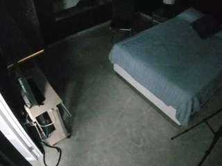 voyeurcam-casa-salsa-bedroom-13