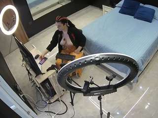 voyeurcam-casa-salsa-bedroom-13 camsoda