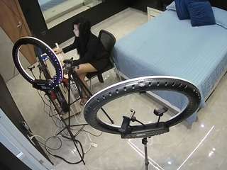 voyeurcam-casa-salsa-bedroom-13 camsoda