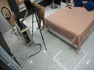 voyeurcam-casa-salsa-bedroom-13