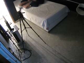 voyeurcam-casa-salsa-bedroom-13 camsoda