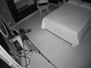 voyeurcam-casa-salsa-bedroom-13 camsoda