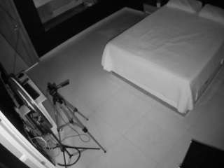 voyeurcam-casa-salsa-bedroom-13 camsoda