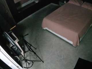 voyeurcam-casa-salsa-bedroom-13 camsoda