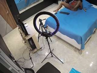 voyeurcam-casa-salsa-bedroom-13