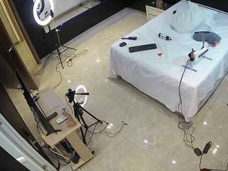 voyeurcam-casa-salsa-bedroom-13