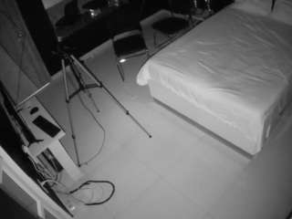 voyeurcam-casa-salsa-bedroom-13