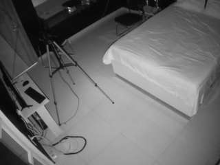 voyeurcam-casa-salsa-bedroom-13 camsoda