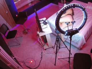 voyeurcam-casa-salsa-bedroom-13 camsoda