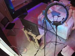 voyeurcam-casa-salsa-bedroom-13