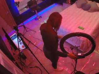 voyeurcam-casa-salsa-bedroom-13