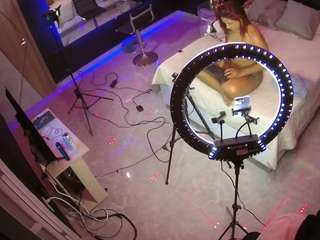 voyeurcam-casa-salsa-bedroom-13