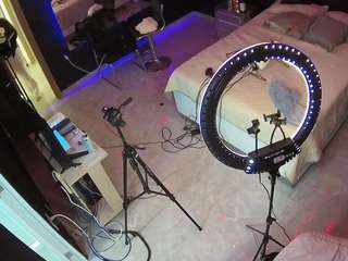 voyeurcam-casa-salsa-bedroom-13