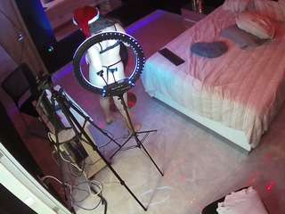 voyeurcam-casa-salsa-bedroom-13