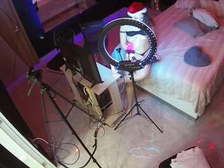 voyeurcam-casa-salsa-bedroom-13