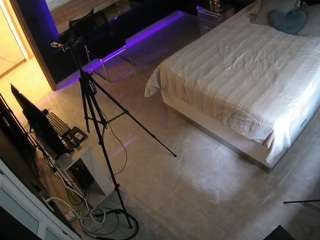 voyeurcam-casa-salsa-bedroom-13