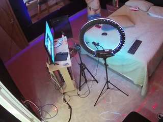 voyeurcam-casa-salsa-bedroom-13
